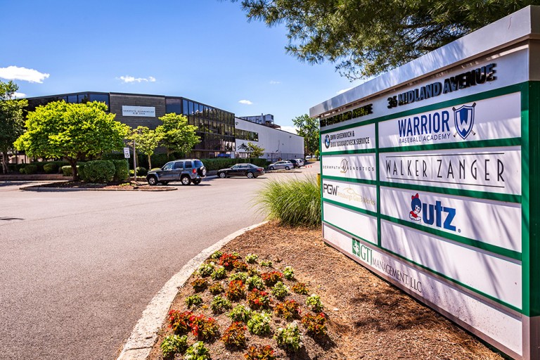 Port Chester 100110 Midland Avenue